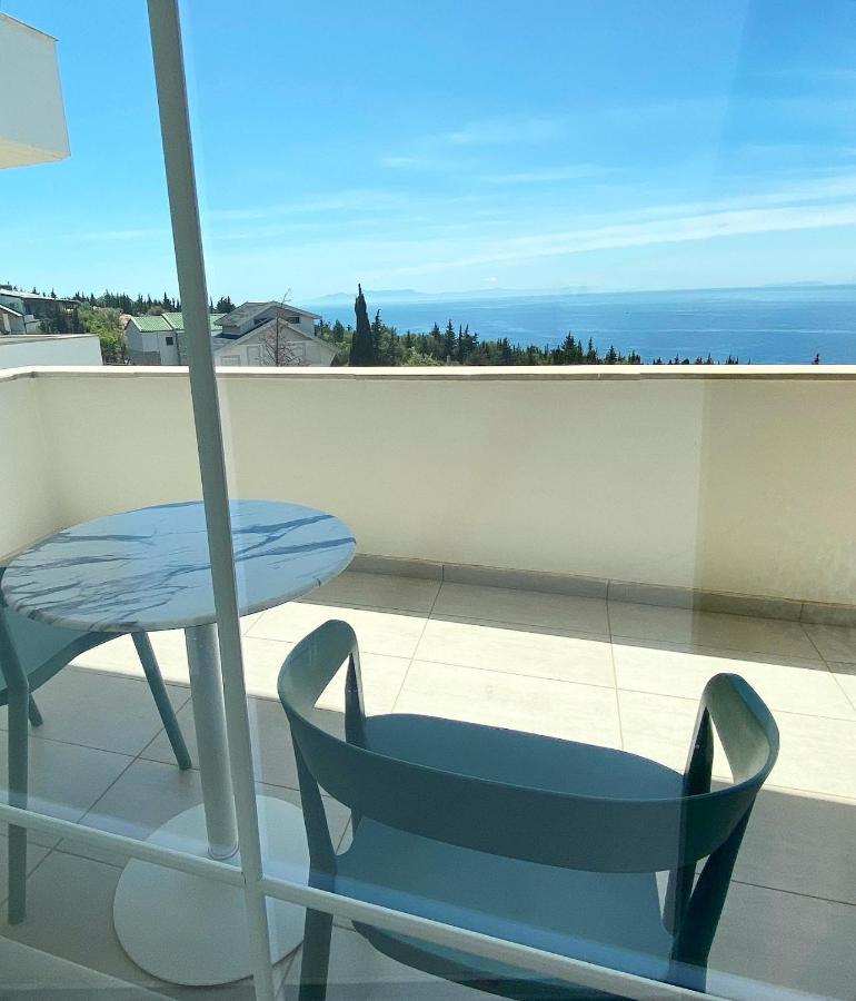 Drimades Blue Rooms Dhermi Exterior photo