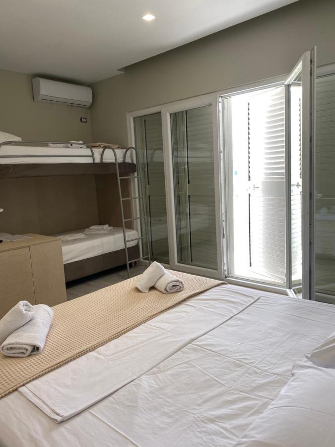 Drimades Blue Rooms Dhermi Exterior photo